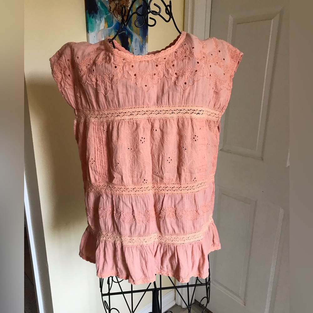 HOST PICK 🎉Sundance Eyelet Peasant Smock Top Size PM Coral/Salmon Color